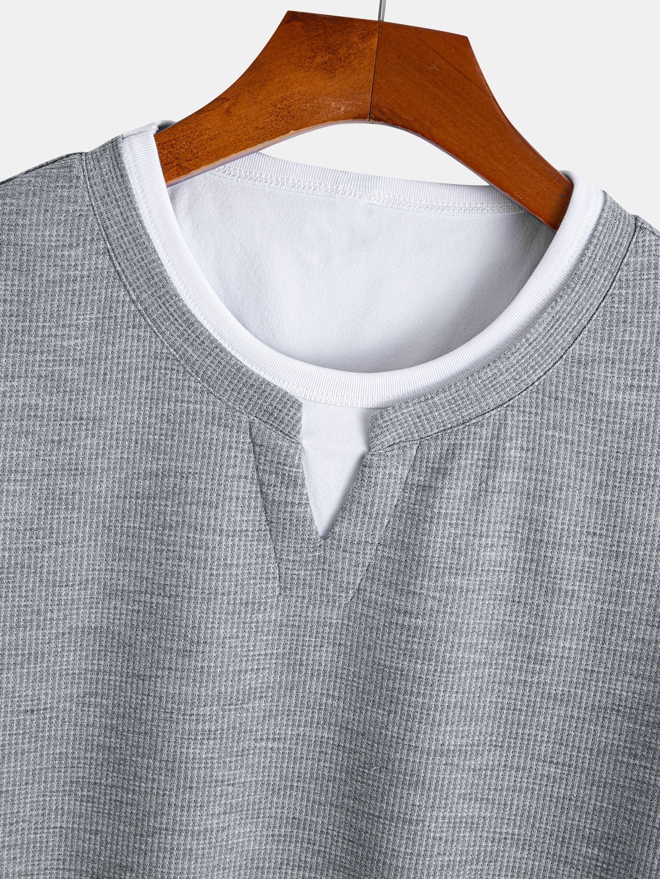 Comfortable 2-in-1 Notched Collar Waffle T-Shirt & Pleated Waffle Straight Leg Pants